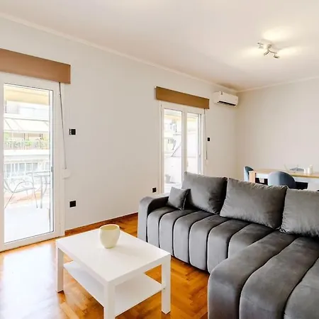 Kolonaki View Apartment *